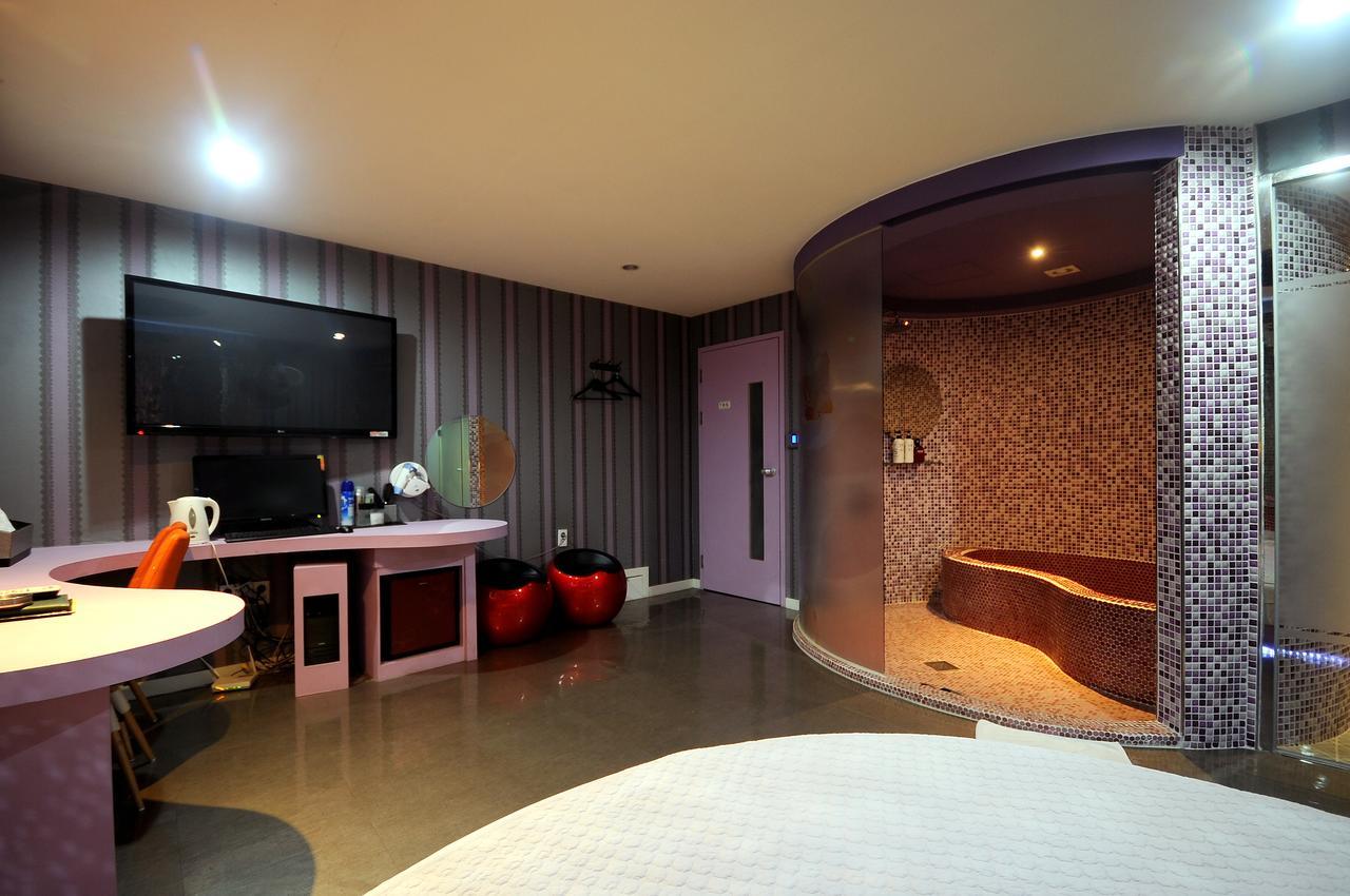 Wow Motel Busan Exterior photo